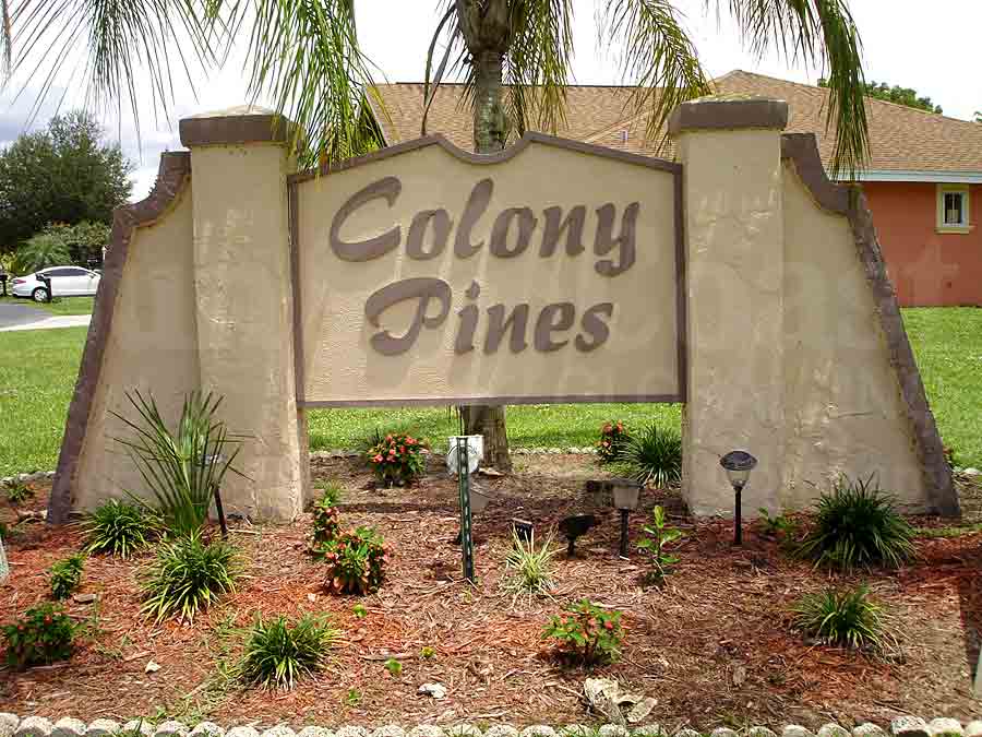 COLONY PINES AT LELY Signage
